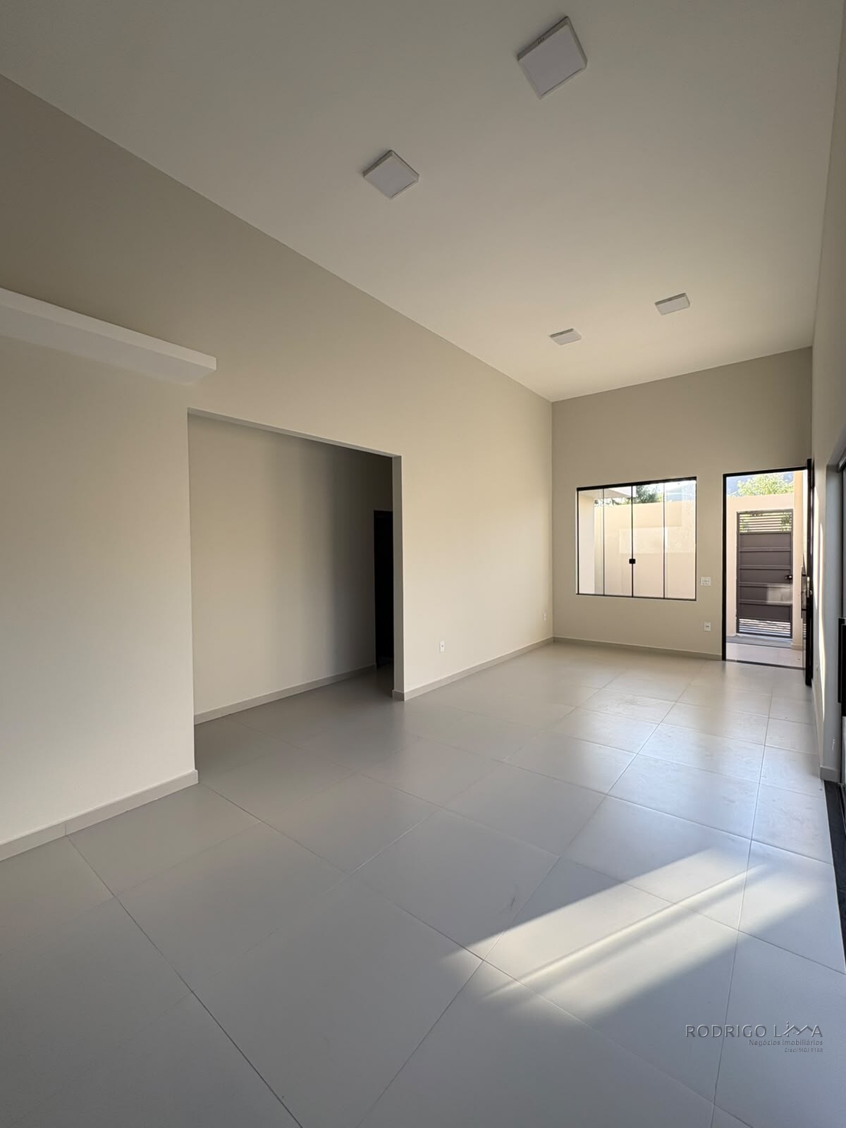 Casa nova para venda em São Lourenço MG