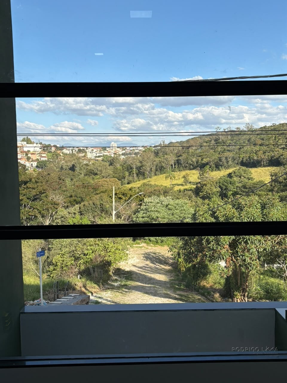 Lindo sobrado pra venda em São Lourenço MG