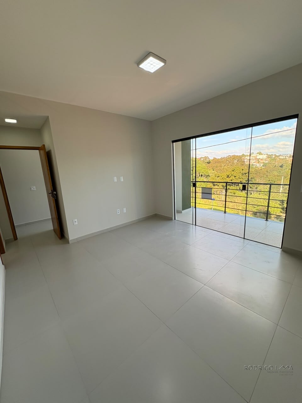 Lindo sobrado pra venda em São Lourenço MG