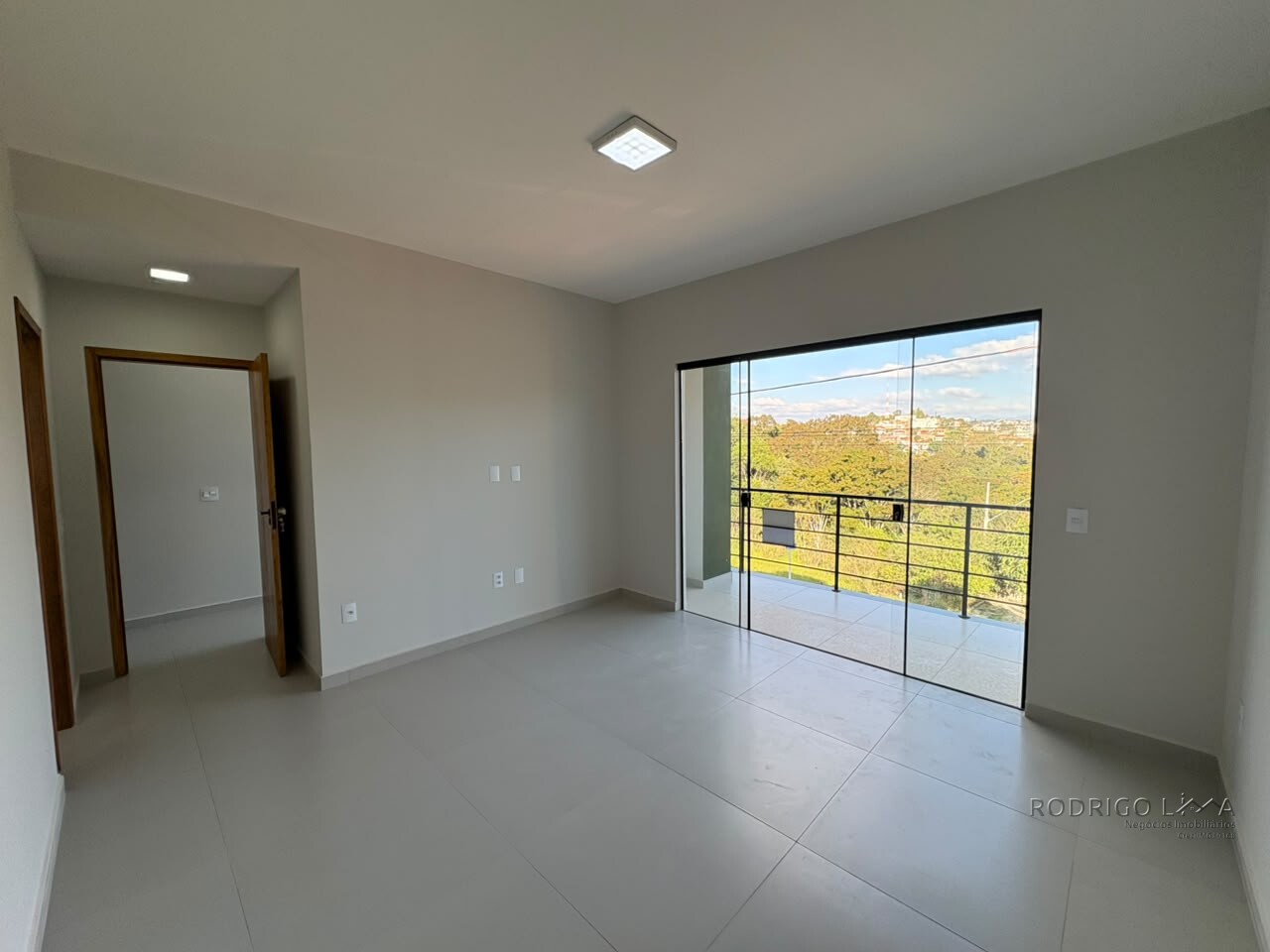 Lindo sobrado pra venda em São Lourenço MG