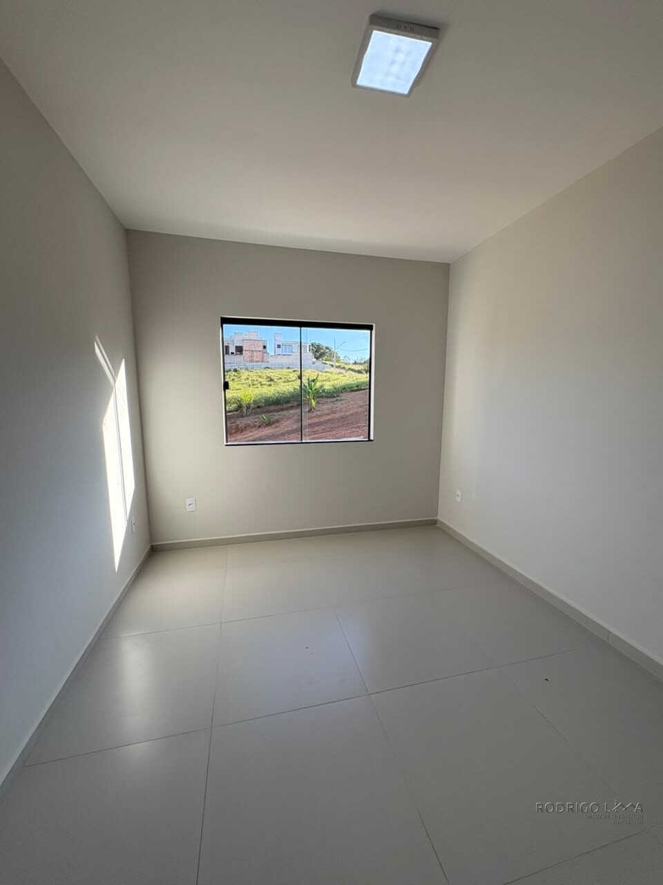 Lindo sobrado pra venda em São Lourenço MG