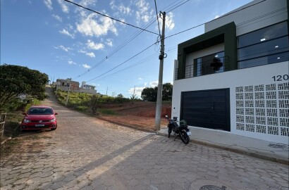 Lindo sobrado pra venda em São Lourenço MG