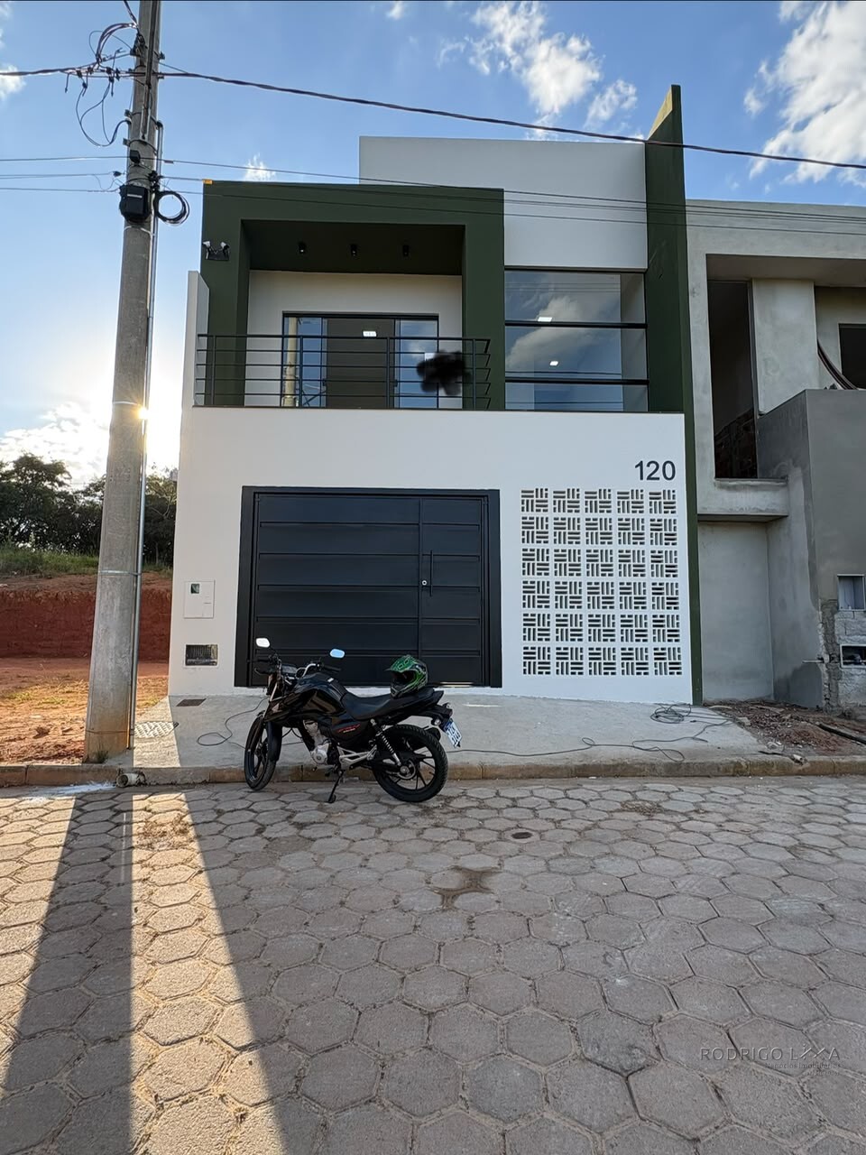 Lindo sobrado pra venda em São Lourenço MG