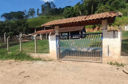 Fazenda para venda em Virgínia MG