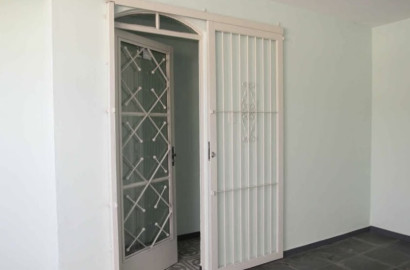 Linda casa para venda em São Lourenço - MG.