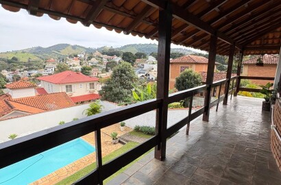 Casa Alto padrão para venda em São Lourenço MG