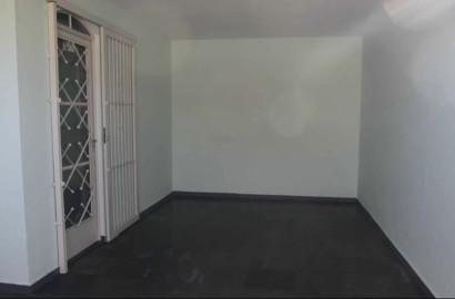 Linda casa para venda em São Lourenço - MG.