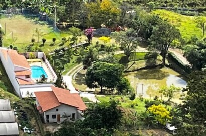 Vendo sítio em Maria da Fé MG