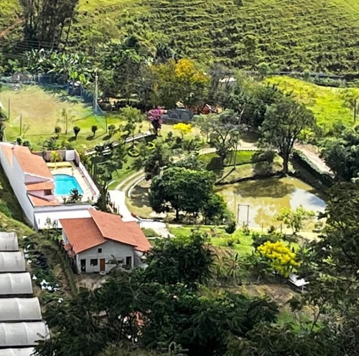 Vendo sítio em Maria da Fé MG
