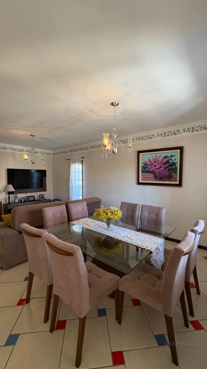 Casa alto padrão para venda em Lambari MG