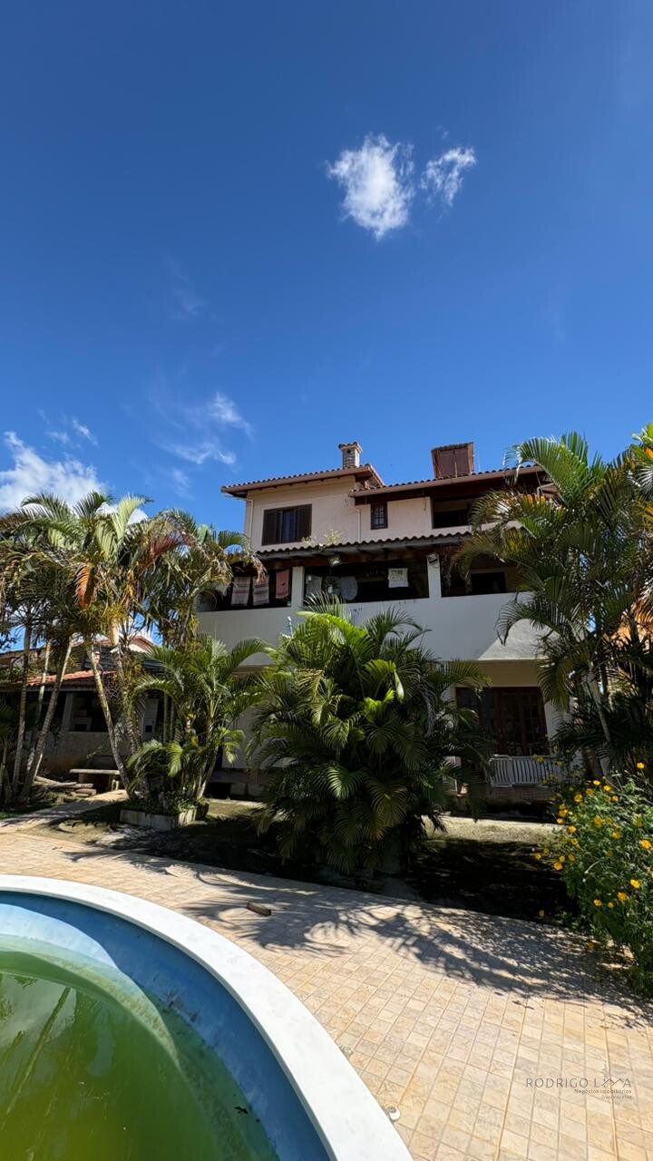 Casa alto padrão para venda em Lambari MG