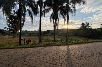 Lote para venda em Dom Viçoso Mg