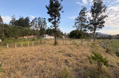 Lote para venda em Dom Viçoso Mg