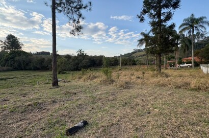 Lote para venda em Dom Viçoso Mg