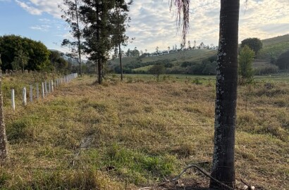 Lote para venda em Dom Viçoso Mg