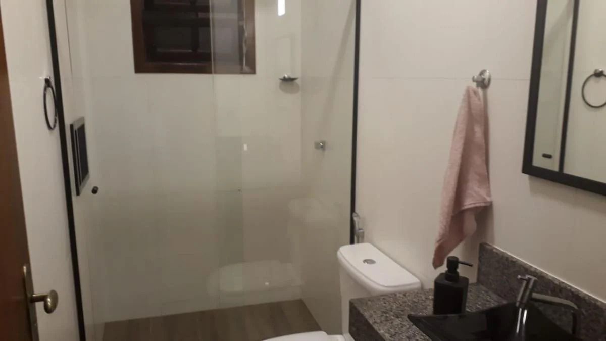 Linda casa para venda em São Lourenço MG