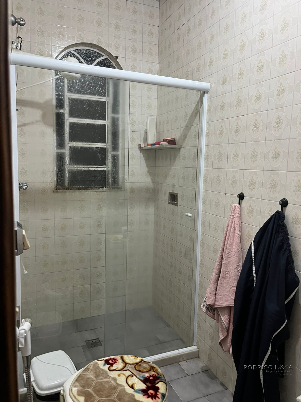 Linda casa para venda em São Lourenço - MG.