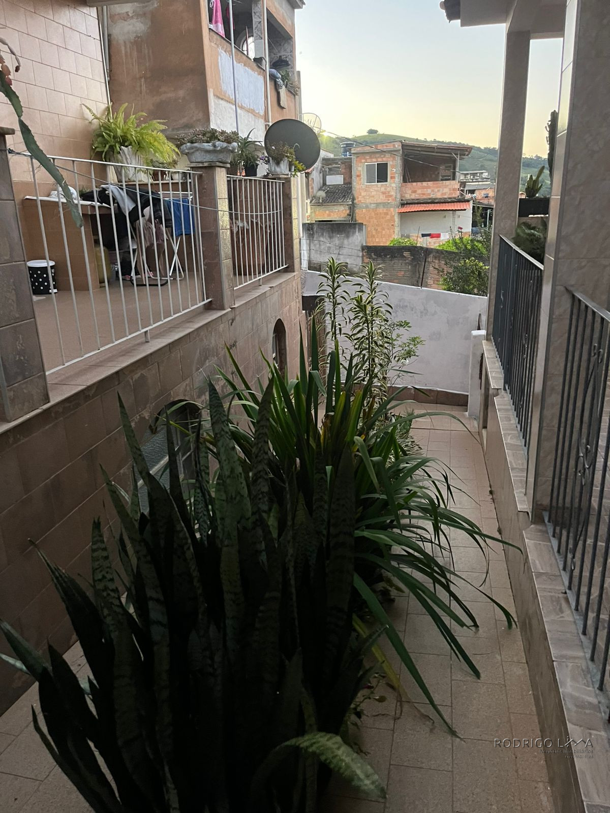 Linda casa para venda em São Lourenço - MG.