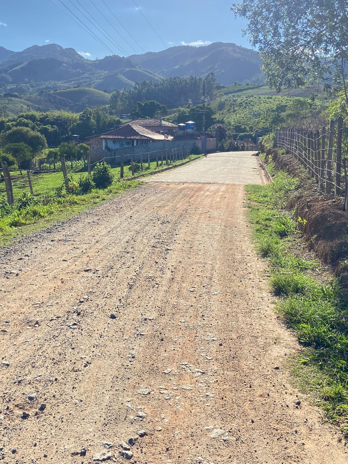 Linda área rural para venda em Dom Viçoso MG.