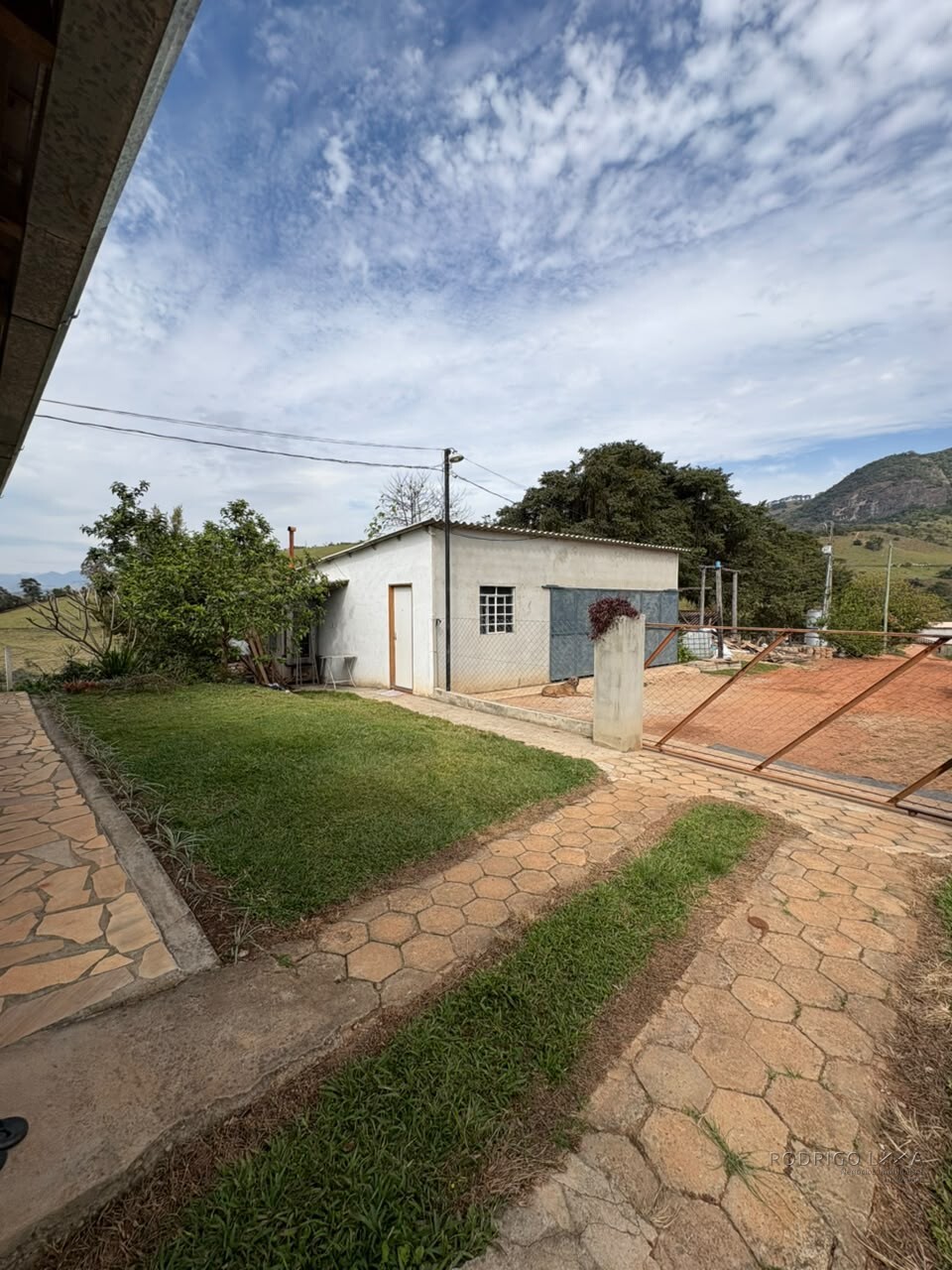 Sítio para venda em Dom Viçoso MG