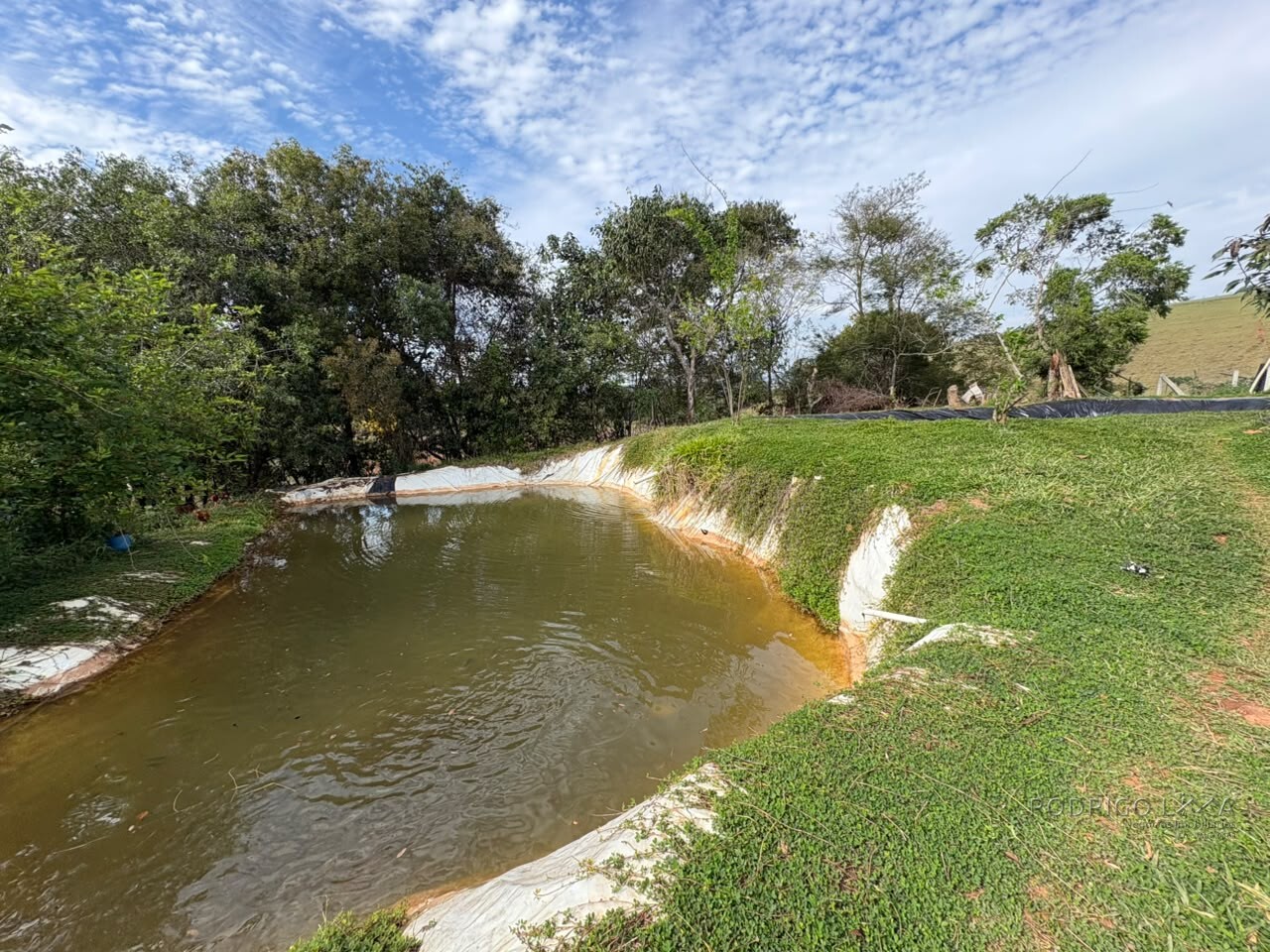 Sítio para venda em Dom Viçoso MG