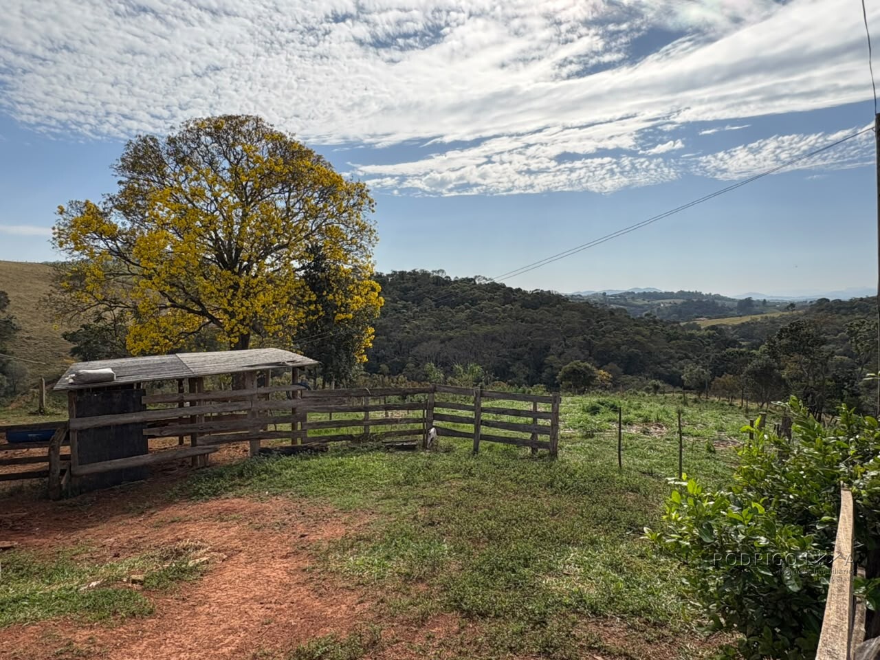 Sítio para venda em Dom Viçoso MG