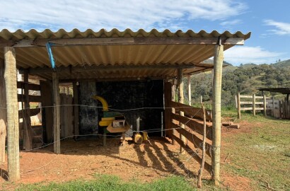 Sítio para venda em Dom Viçoso MG