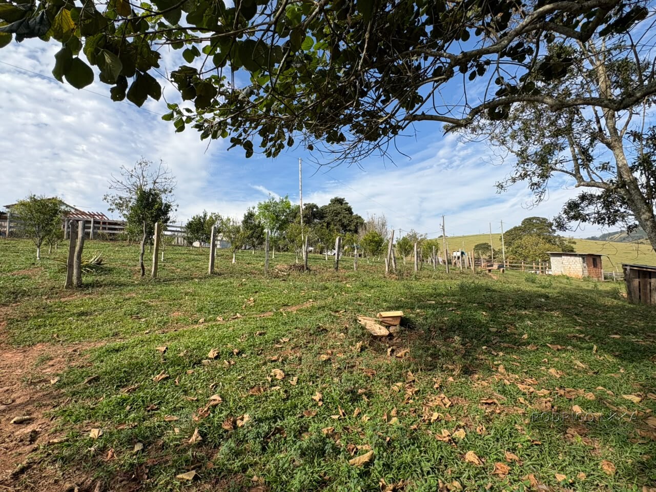Sítio para venda em Dom Viçoso MG