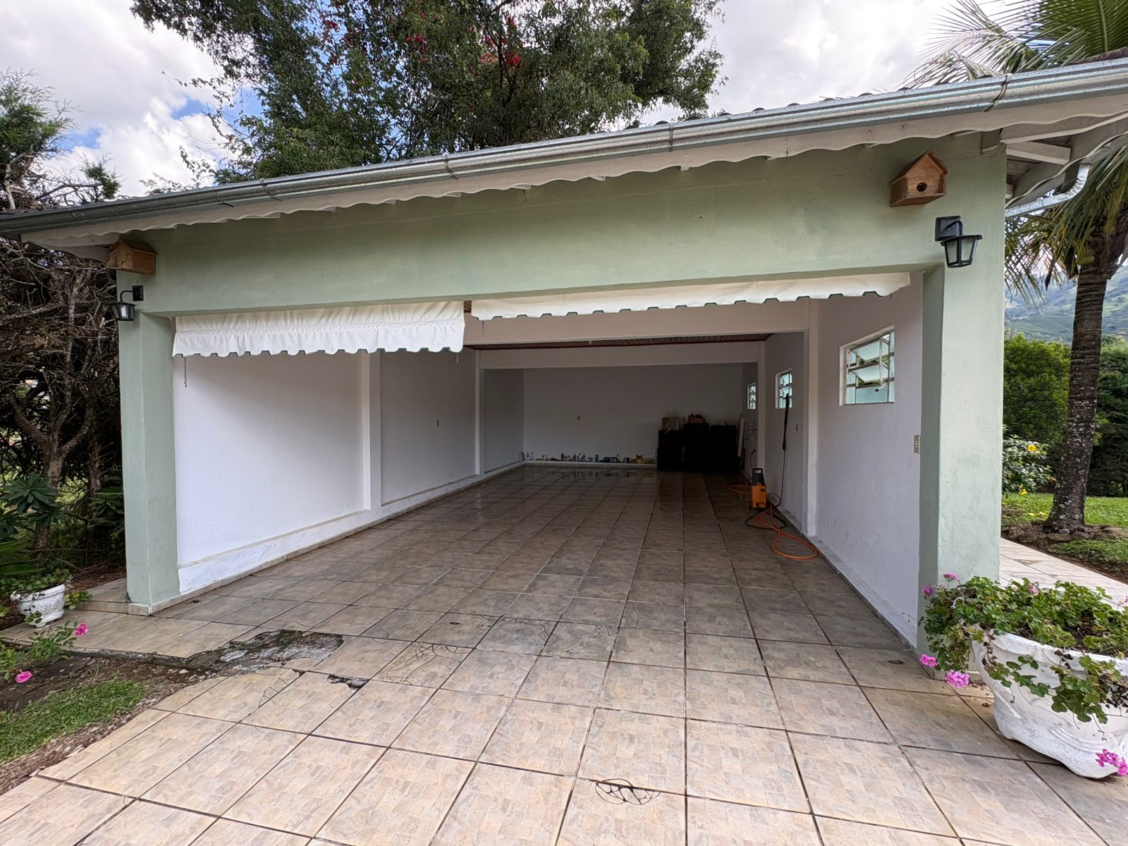 Casa para venda em Dom Viçoso MG