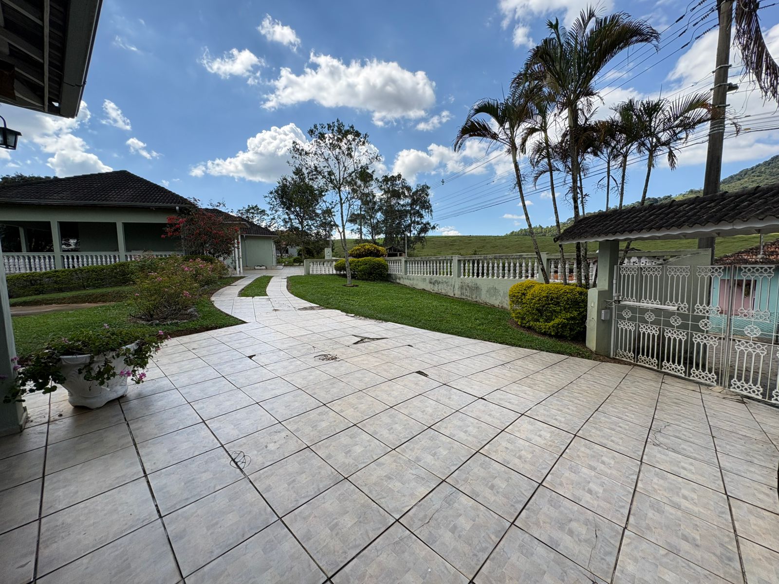 Casa para venda em Dom Viçoso MG