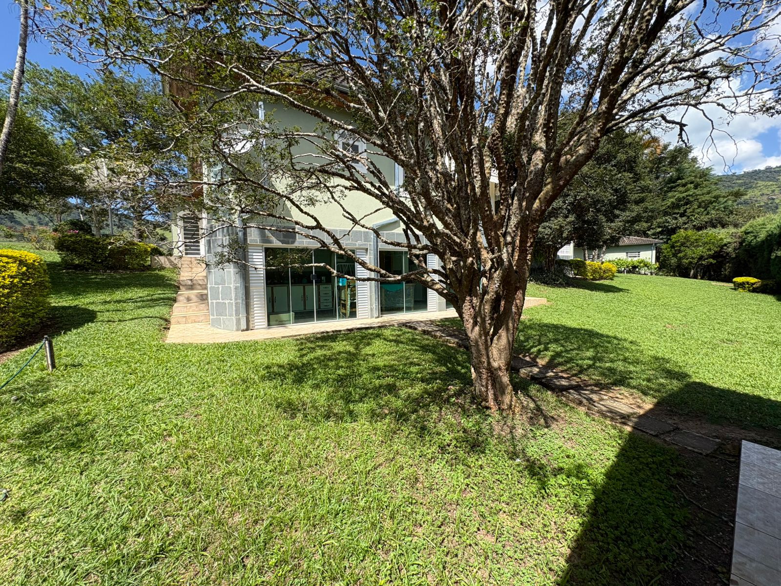 Casa para venda em Dom Viçoso MG