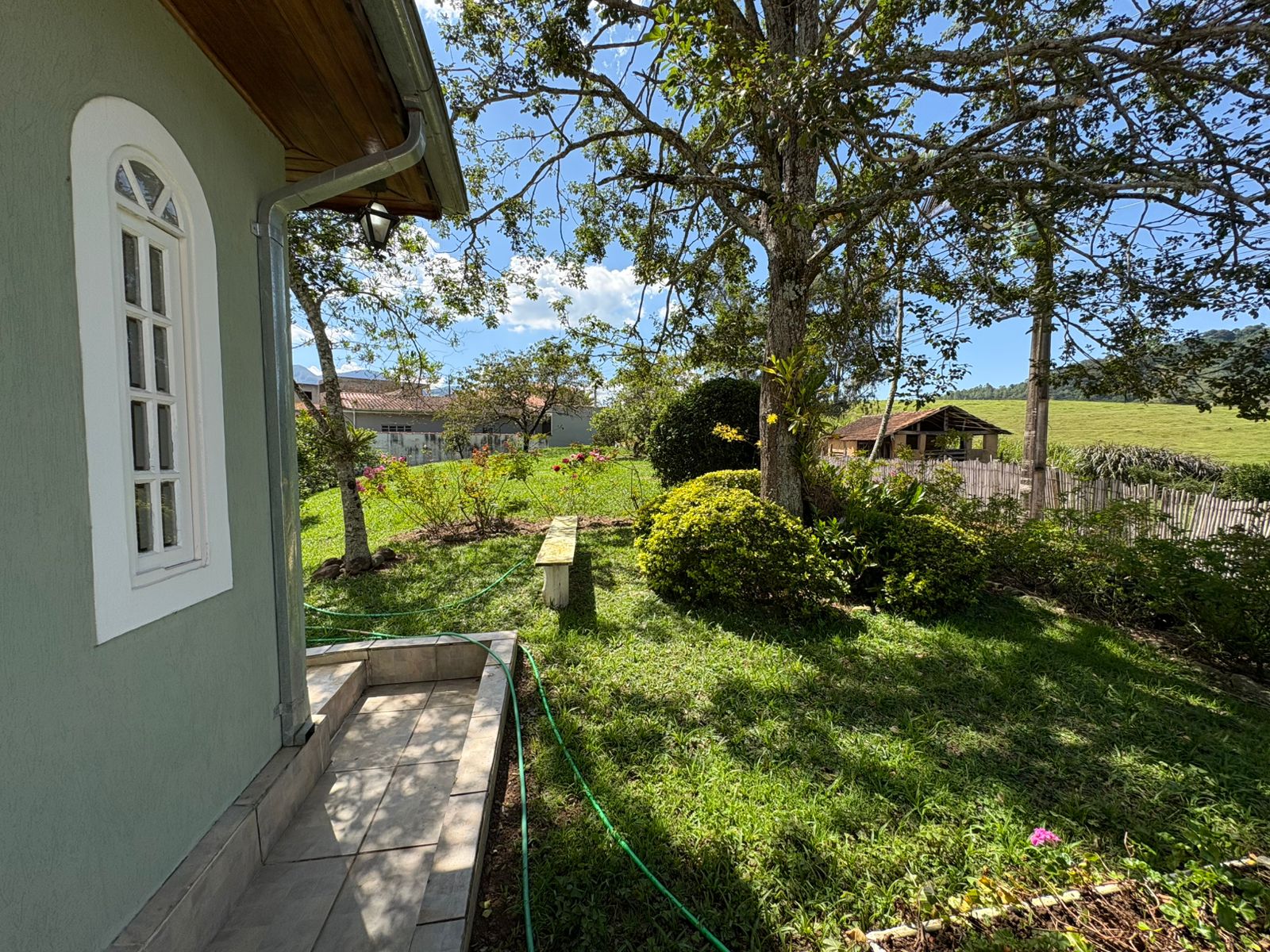 Casa para venda em Dom Viçoso MG