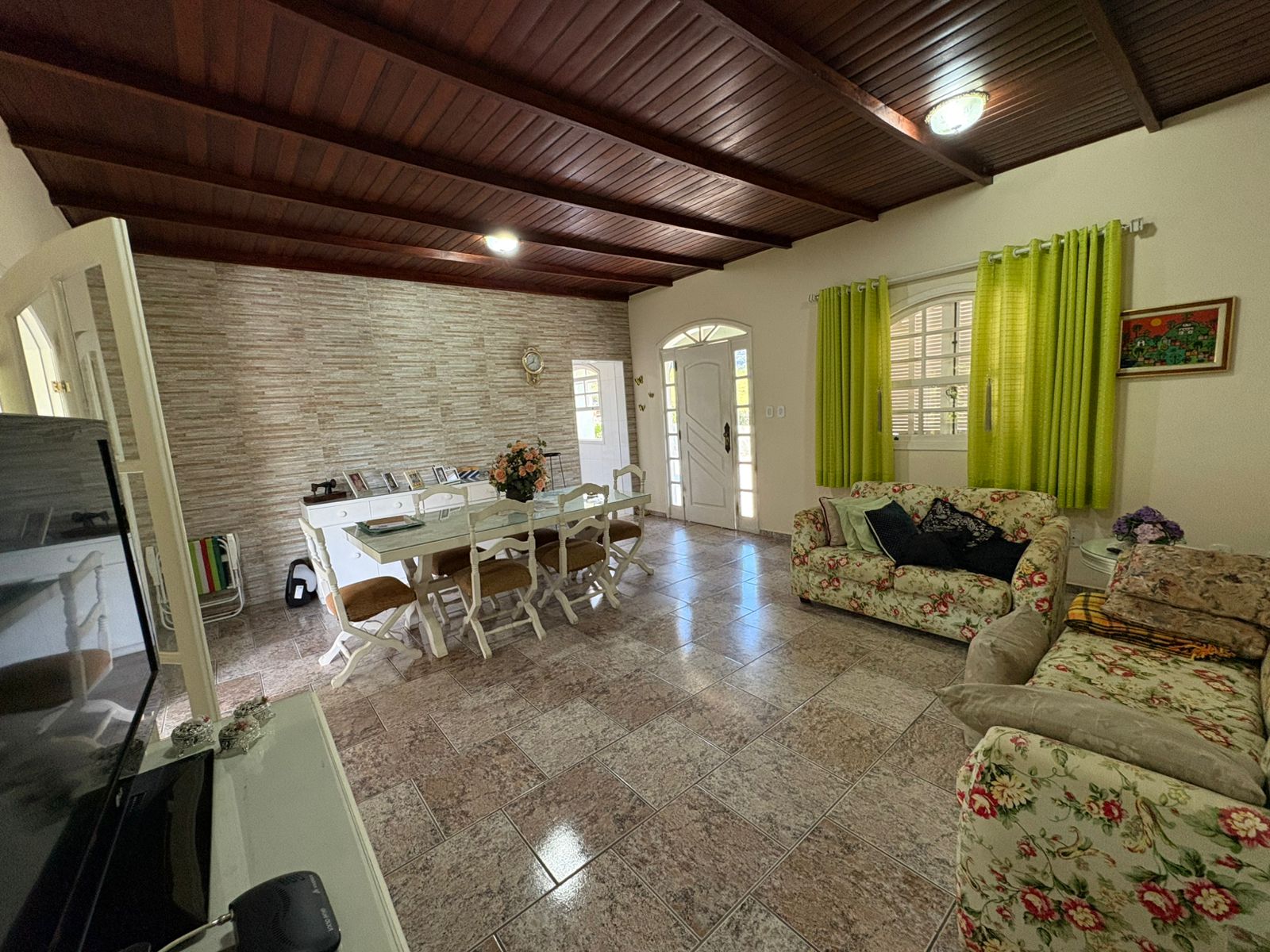 Casa para venda em Dom Viçoso MG