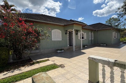 Casa para venda em Dom Viçoso MG