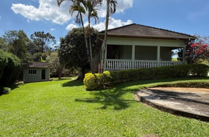 Casa para venda em Dom Viçoso MG