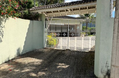 Casa para venda em Dom Viçoso MG