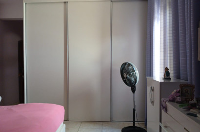 Linda casa para venda em bairro nobre de São Lourenço-MG.