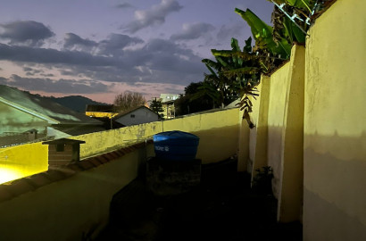 Linda casa para venda em bairro nobre de São Lourenço-MG.