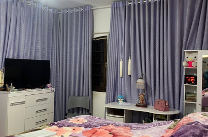 Linda casa para venda em bairro nobre de São Lourenço-MG.