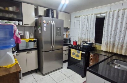 Linda casa a venda em São Lourenço MG