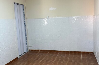 Duas casas pelo preço de uma para venda em São Lourenço - MG.