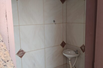 Linda casa para venda em São Lourenço - MG.