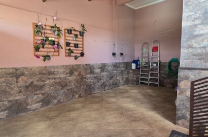 Linda casa em bairro tranquilo para venda em São Lourenço MG.