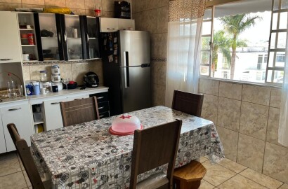 Sobrado para venda em São Lourenço MG