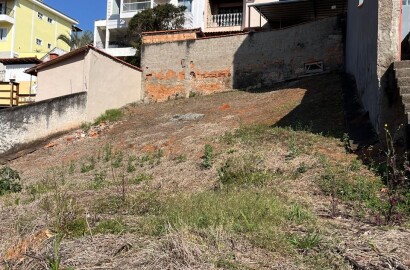 Lote para venda em São Lourenço - MG.