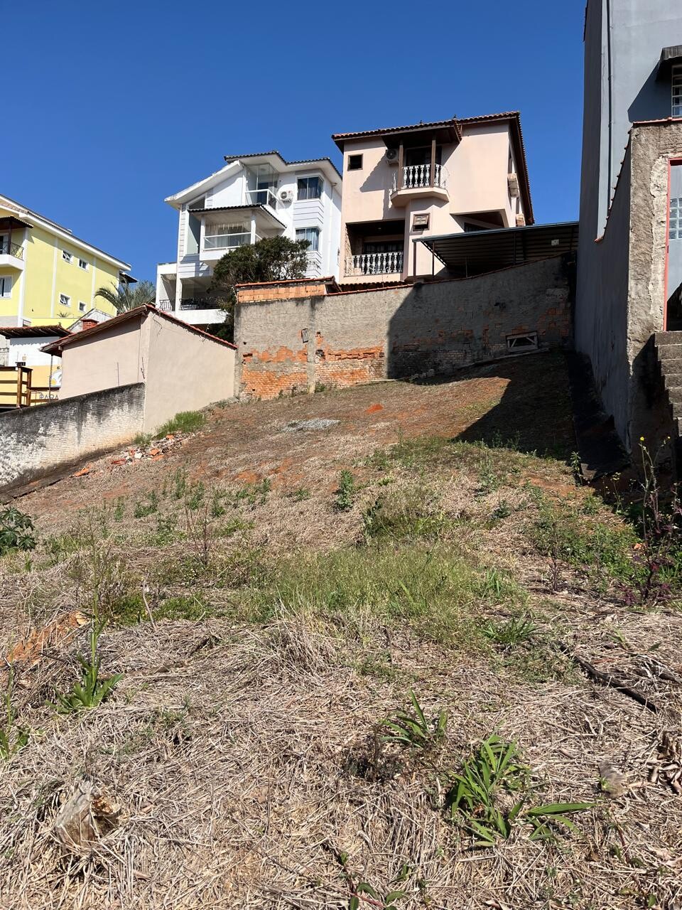 Lote para venda em São Lourenço - MG.