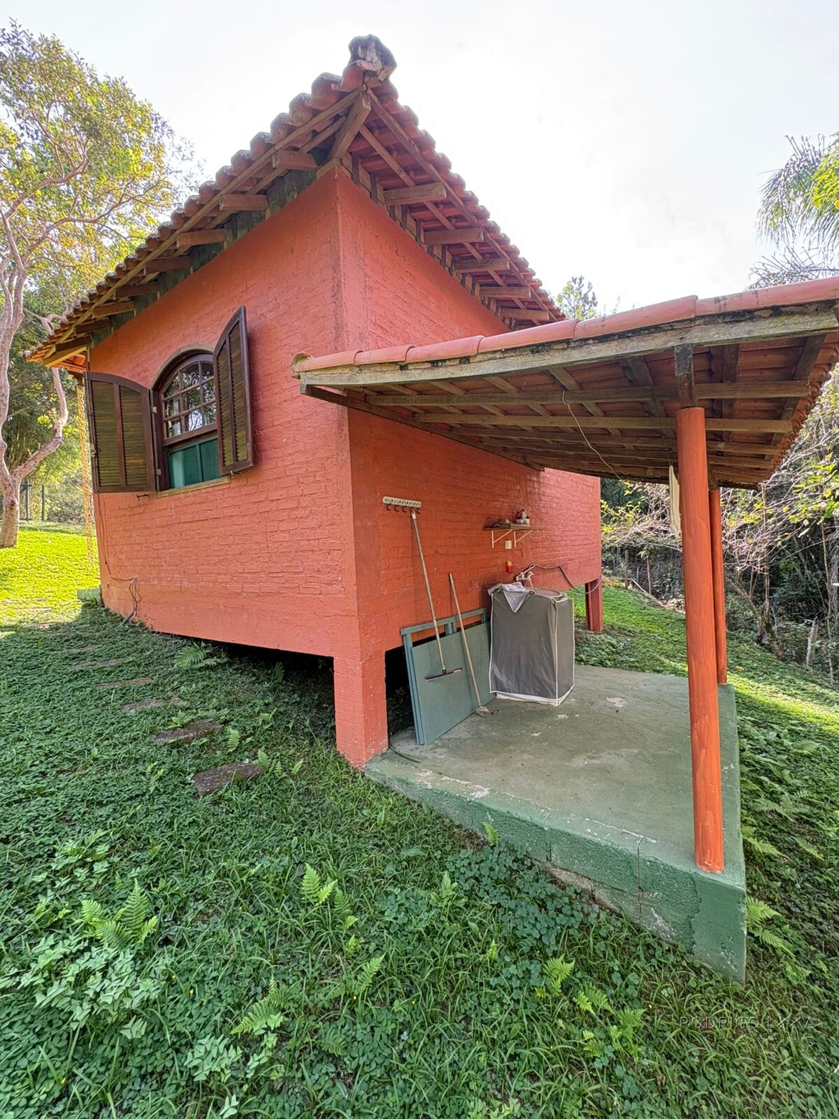 Lindo chalé para venda próximo a São Lourenço MG