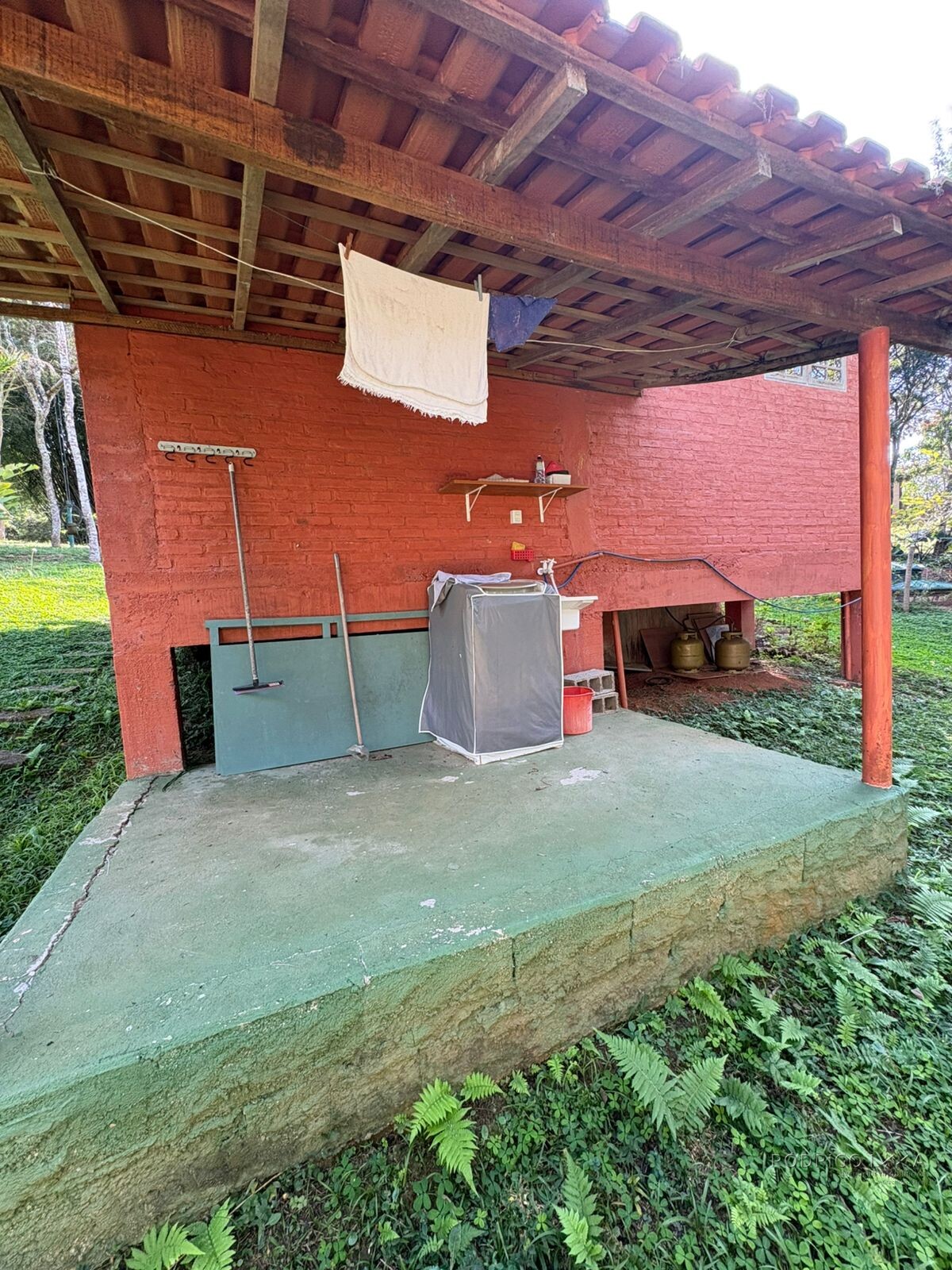 Lindo chalé para venda próximo a São Lourenço MG