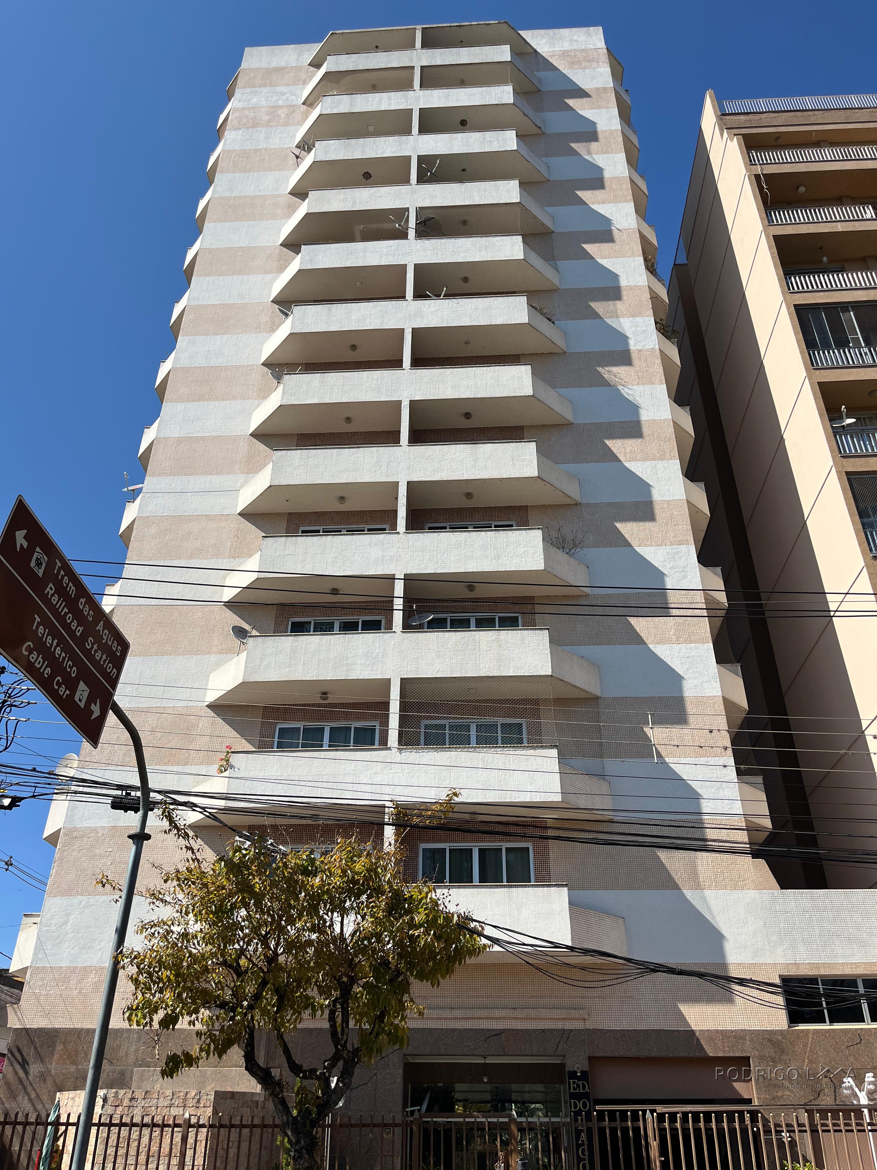 Apartamento com vista exuberante para venda em São Lourenço MG