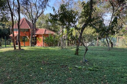 Lindo chalé para venda próximo a São Lourenço MG